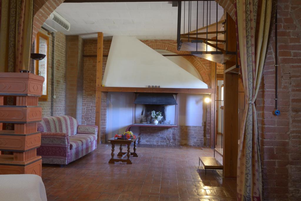 Agriturismo Borgo Del Papa Badia  Exterior foto